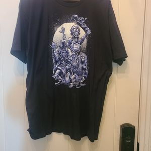 XL Tee Villian - Hitchhiking Ghost's Black